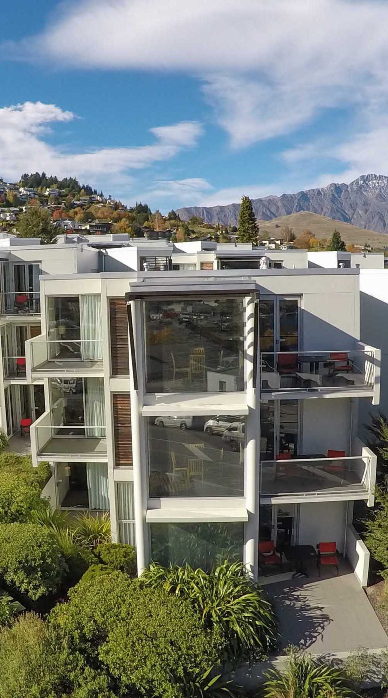 Scenic-Suites-Queenstown-Exterior-Aerial-View-Drone-Banner-Mobile